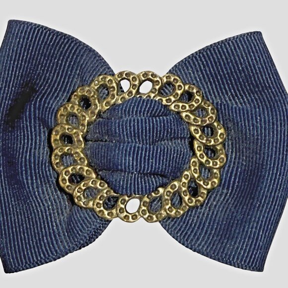 Vintage Shoe Clips Bows 2.25” Navy Blue Ribbon Brass Tone Metal Ring Set Of 2 - Picture 3 of 14